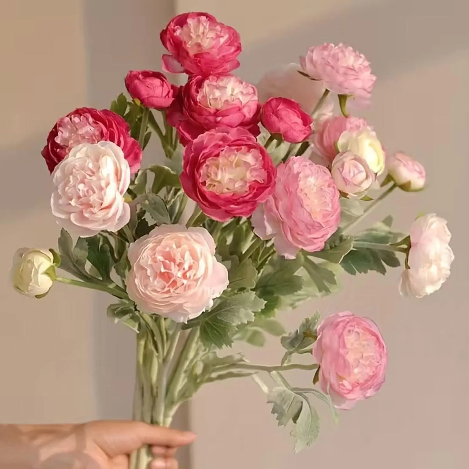 New 6-piece decorative peony and narcissus artificial flowers. Spring flower bouquet for home decoration. Fake peony for flower arrangement. Perfect gift for Teachers' Day, Halloween and Christmas.