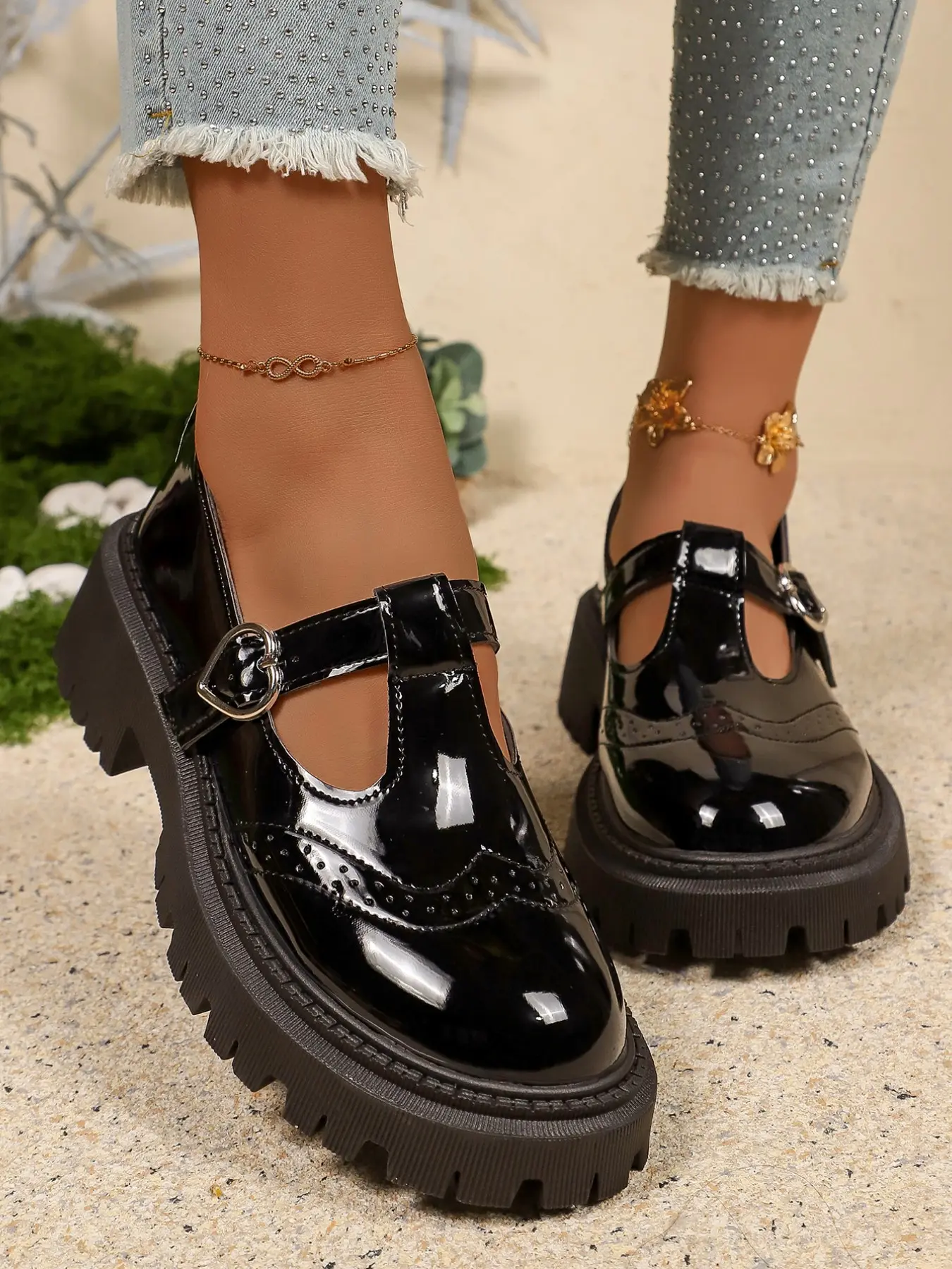 Women's Fashionable Vintage One-Strap Leather Shoes, Thick Sole Rubber Platform Loafers, Perfect for Fall Season, Footwear