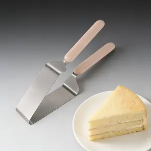 Adjustable Cake Divider and Cutter with Stainless Steel Blade and Guide Device, Used for Evenly Cutting Cakes, Easy To Clean, Suitable for Professional and Household Use.