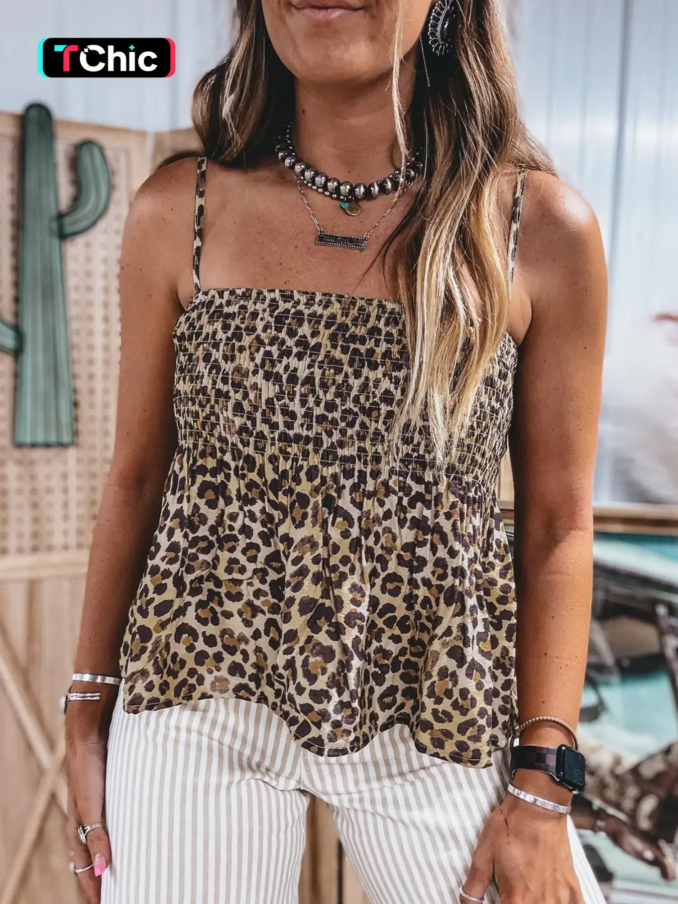 Summer Daily Western Style Leopard Print Thin Strap Spaghetti Strap Loose Tank Top Camis, Comfortable and Stylish, Perfect for Casual Wear