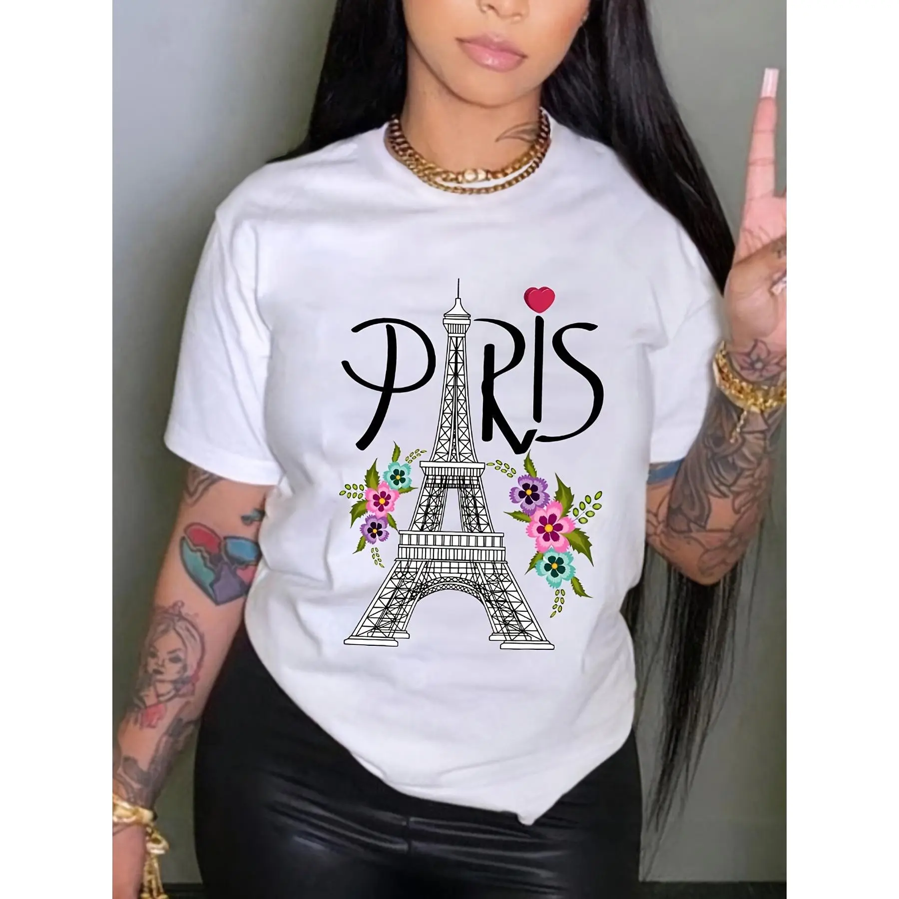 100% Cotton Women Round Neck Tee, Paris Eiffel Tower Floral Heart Chest Graphic Loose Casual Top, Romantic French Travel Soft Breathable Summer Gift, Non-Washed Fabric