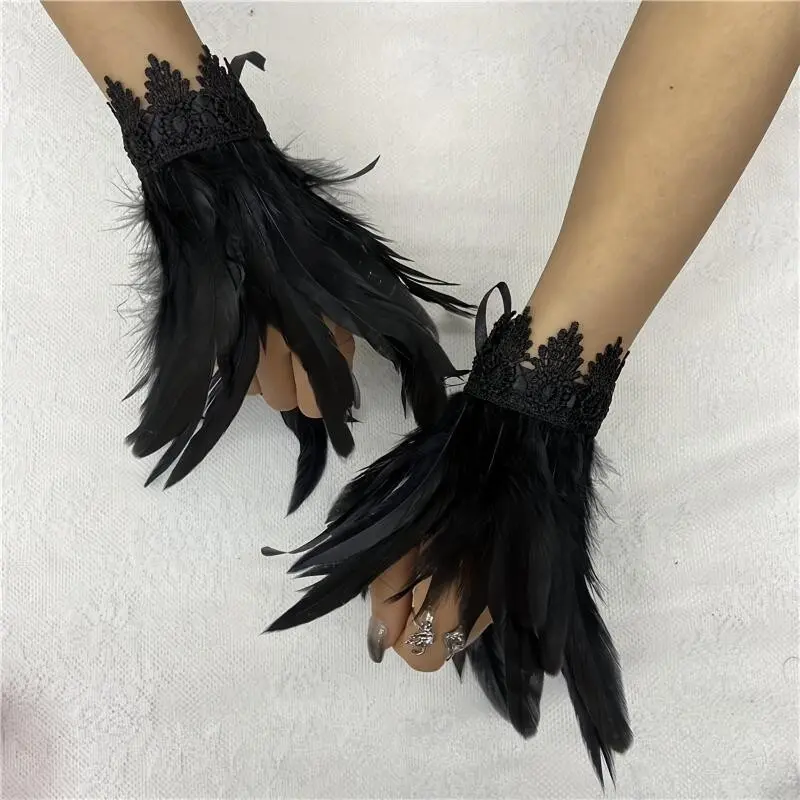 Gothic Style 1 Pair Black and Multi-Color Artificial Feather Party Carnival Arm Sleeves Gloves Cosplay Wrist Cuffs Accessories for Costume, Stage Show, Stage Performance Accessories, Dramatic Costume Enhancer, Artificial Feather Sleeves, Ar