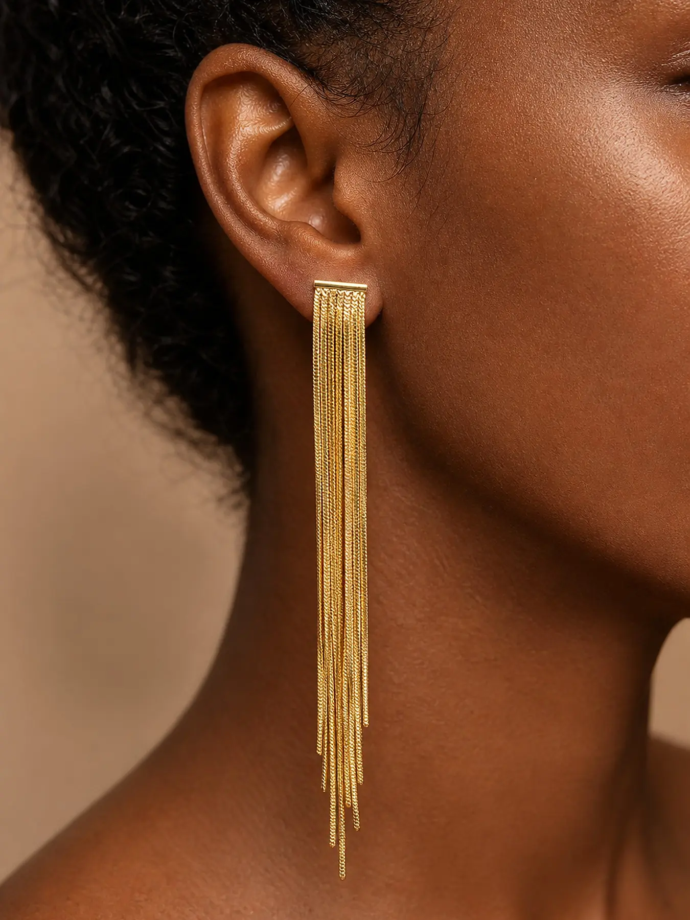 Long Chain Fringe Earrings, Luxurious Statement Ear Rings for Women, Elegant and Bold Jewelry Accessory