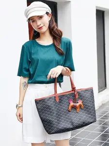 One-sided shopping tote bag large size commuting handbag shoulder bag high-capacity travel mommy bag (random color accessory)