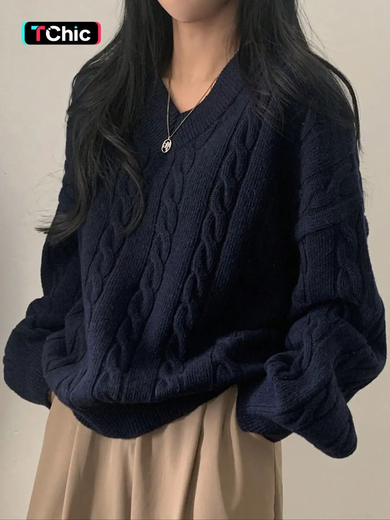 Women's Casual Loose Knit Sweater Top, Simple V Neck Design, Vintage Style, Perfect for Fall & Winter, Ladies Fashion Clothing, Knitwear