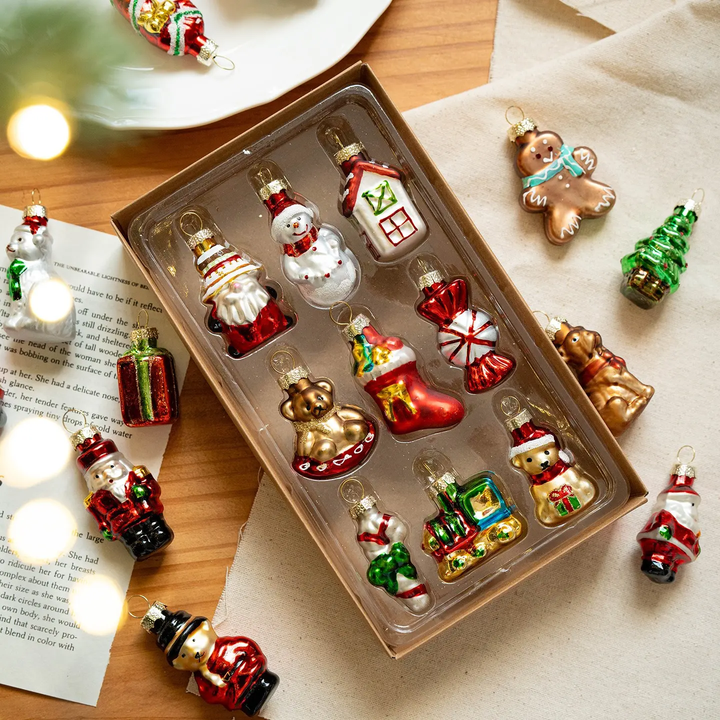 Assorted Shaped Glass Christmas Ornaments Set, Cute Santa Snowman Gingerbread Man Baubles, Vintage Style Xmas Tree Decorations, Holiday Gift