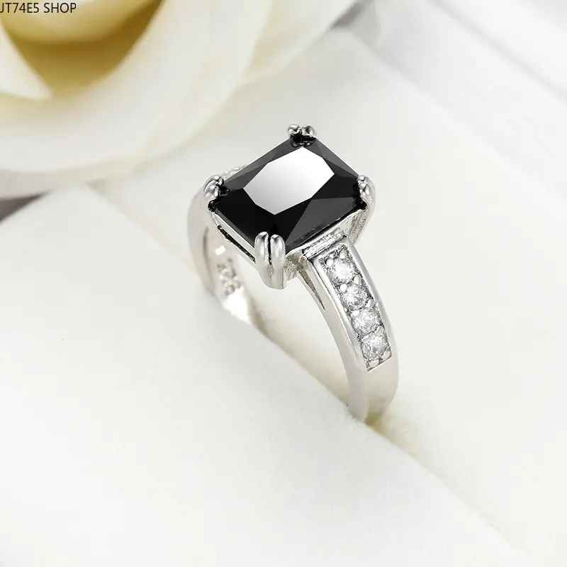 Sapphire Blue Synthetic Square Zircon Ring - Chic, Minimalist Wedding Statement Jewelry for Female Brides