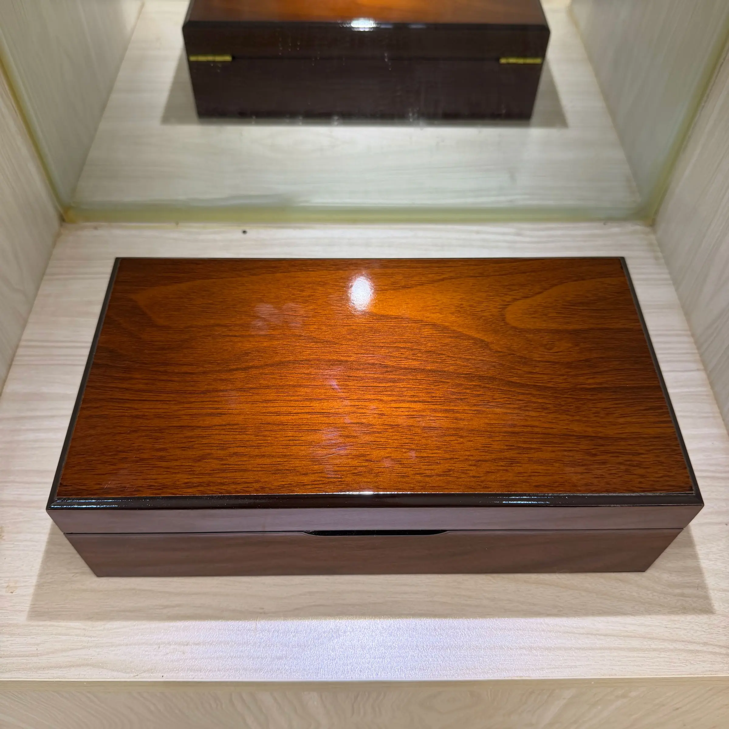 Glossy Finish Wood Grain Storage Box, Multi-Color Flip Cover Organizer, Jewelry Box, Certificate File Holder, Vintage Desktop Decor