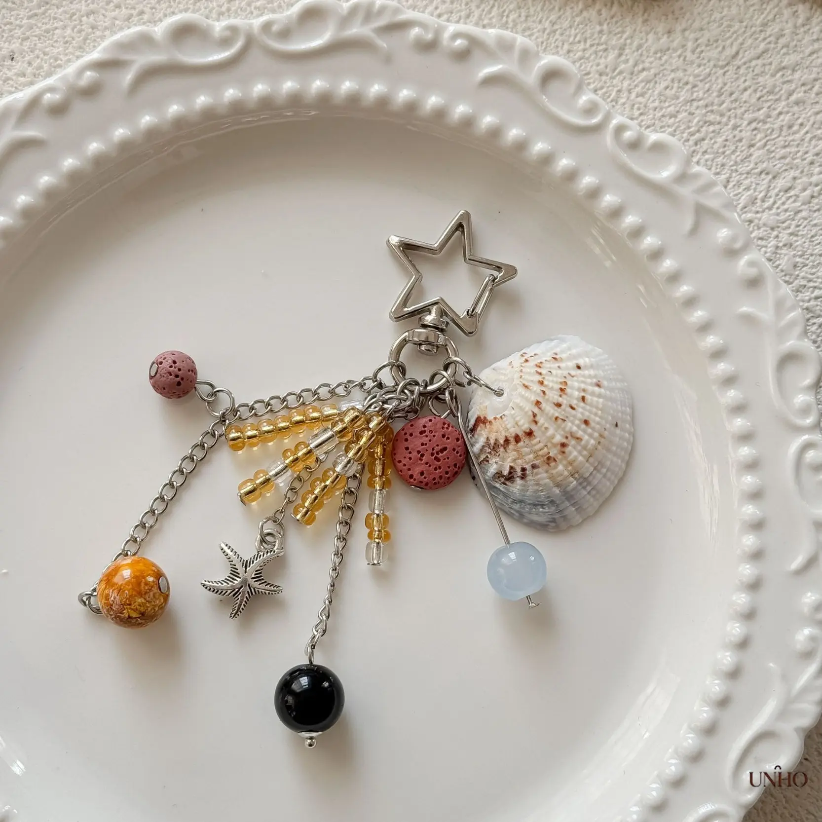 Design Starfish Shell Bag Pendant, Romantic Retro Gold Beaded Charm, Ocean Style Keychain, Versatile Decorative Ornament For Beach Vacation Daily Matching