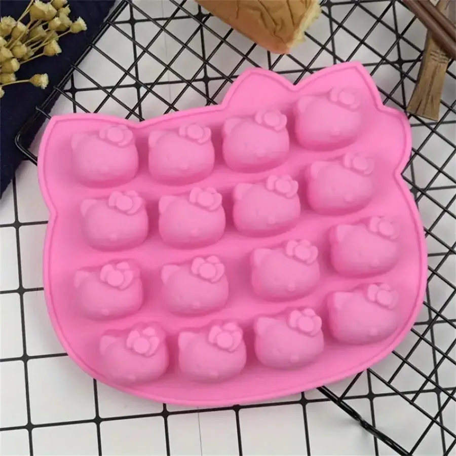 Cute Cat Shape Silicone Mold, 6-Cavity Chocolate Candy Soap Molds, Perfect for Birthday Valentine Wedding Gifts, Travel Accessories