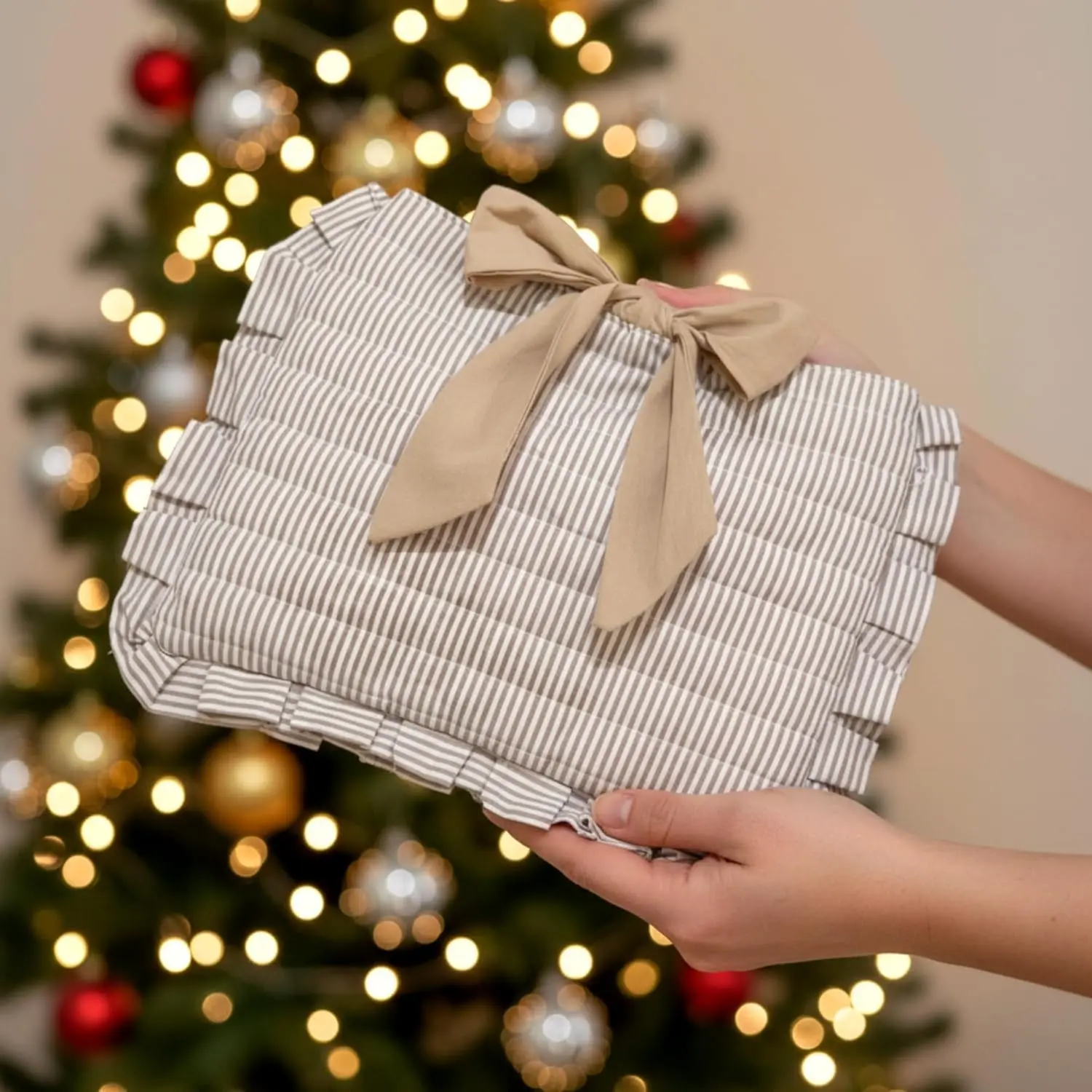 Quilted Bow Bible Sleeve Book Cover Case Padded Protector Washable Bible Bag Pouch Christian Gift for Women Girls Book Lover Gifts (Khaki Striped)