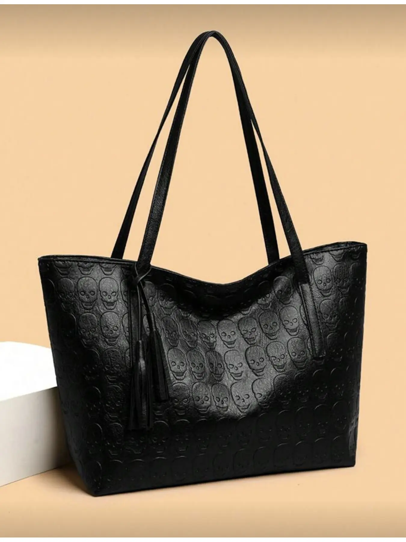 Women's PU Skull Gothic Random Print Tassel Accessories Large Capacity Fashion Multi-functional Outdoor Crossbody Bag New Style Big Bag
