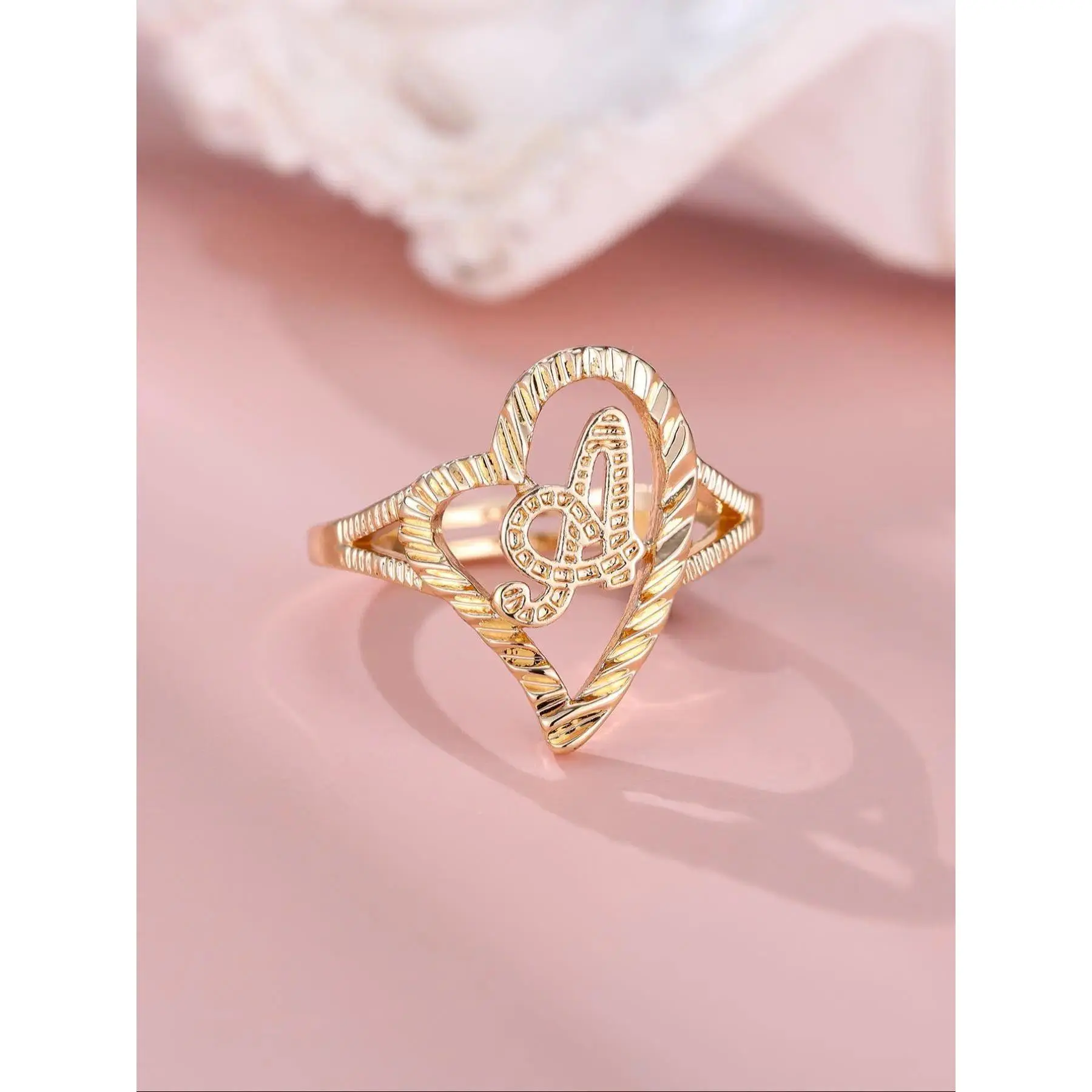 Women's Vintage Hollow-Out Heart Initial Cuff Rings - Customized Geometric Female Jewelry, Adjustable Opening, Everyday Fashion Costume Rings
