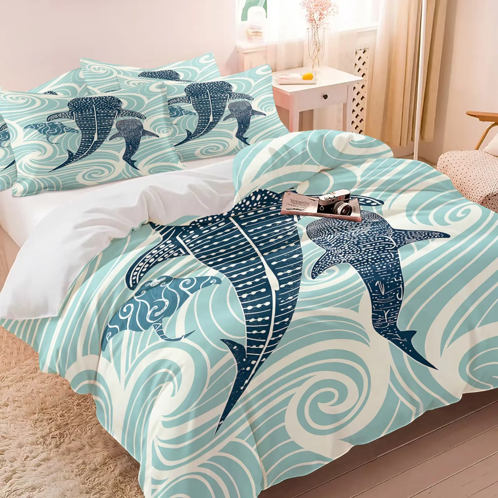 Minimalist Teal Wave Whale Shark Manta Ray Ocean Comforter Bedding Set, 1 Comforter + 1-2 Pillowcases, HD Digital Printed, Soft Comfortable Skin-Friendly Washable Fabric, Fresh Coastal Underwater Bedroom Decor All Season Quilt