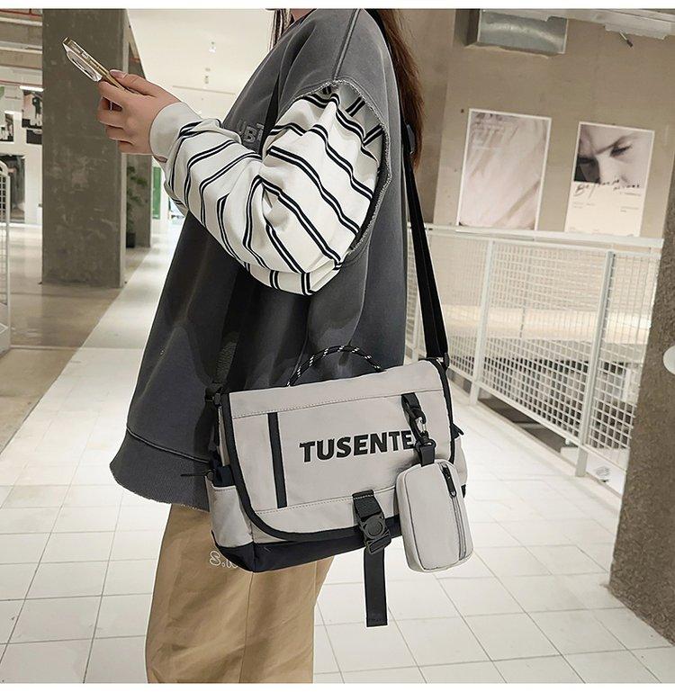 Open-top 2026 winter one-size-fits-all chest bag made of nylon fabric with lettering