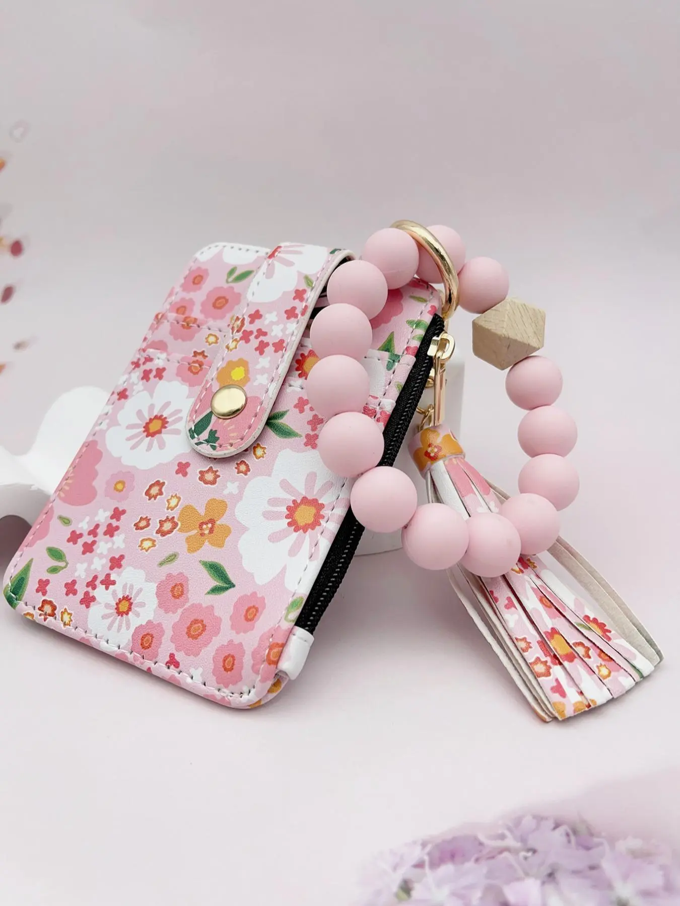 Women's Boho Beaded & Tassel Decorated Girly Keychain with Floral Pattern Wallet, Girlfriend Gifts, Cute Trendy Keychain, Chic Gorgeous Keychain for Key & Bag, Bag Pendant