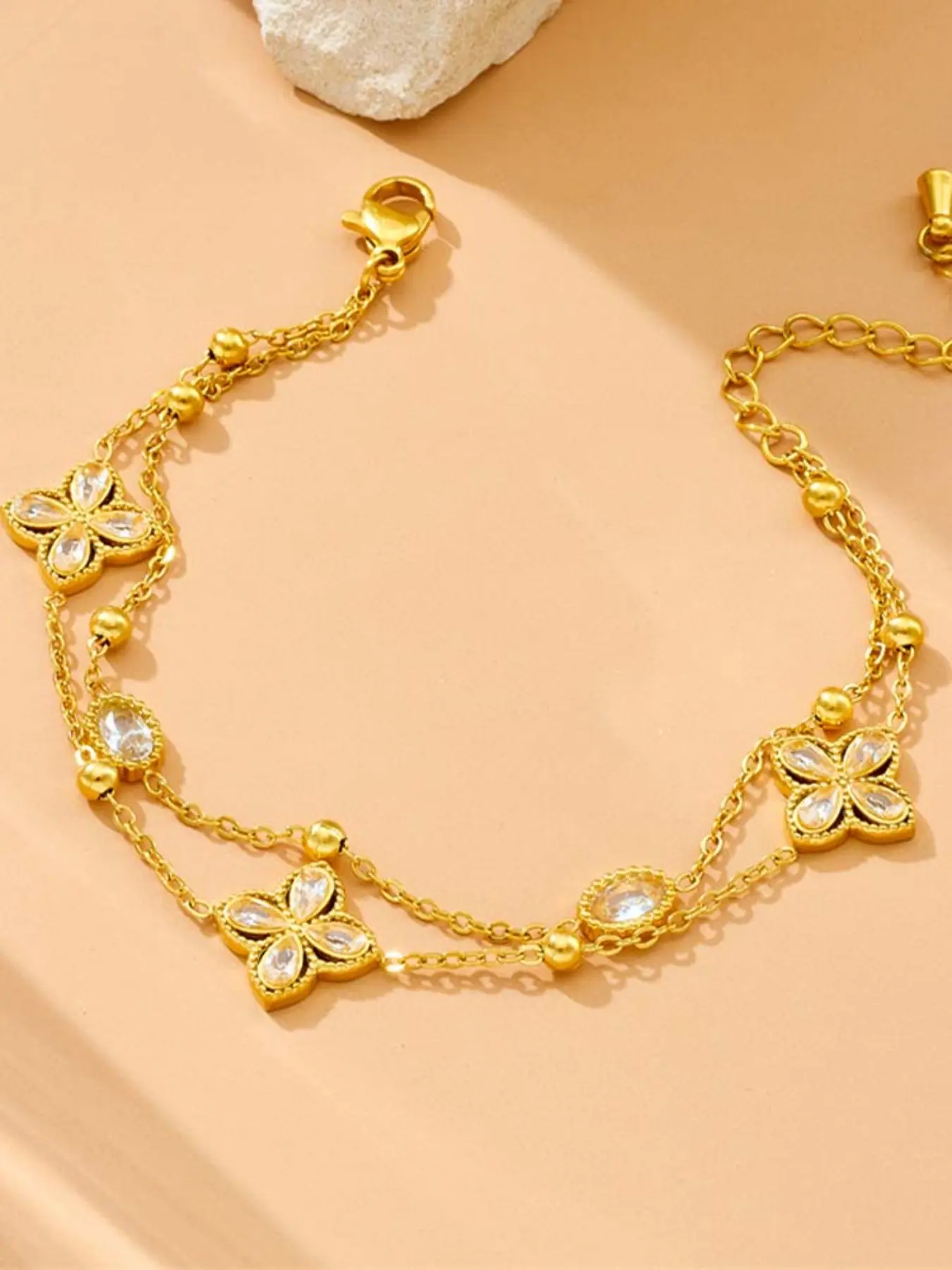 1 piece, elegant and fashionable double-layer diamond studded four petal flower accessory chain bracelet, made of 304 stainless steel material, delicate bracelet for women, suitable for daily wear and parties, the best gift for friends, durable bracelet