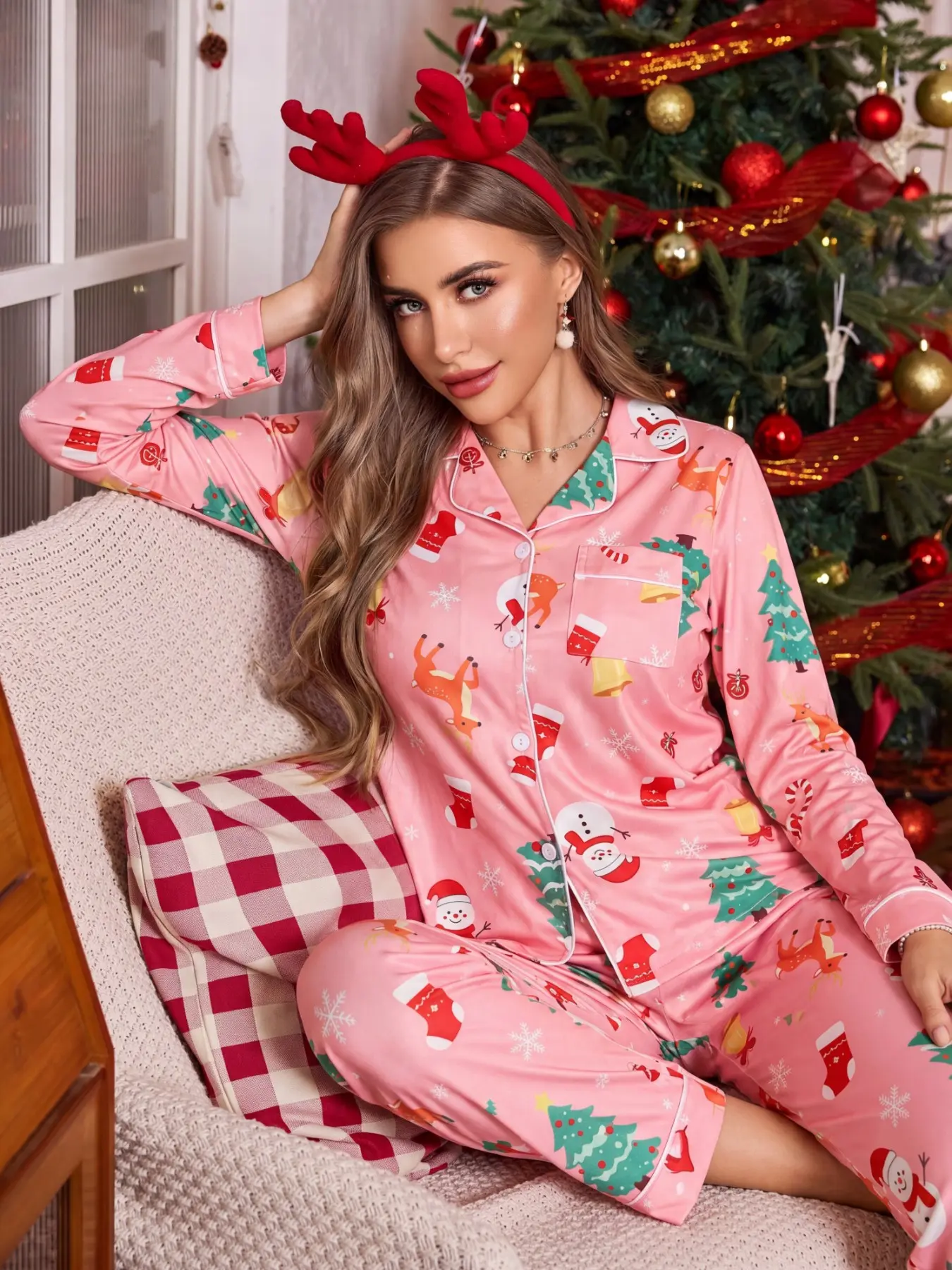 Women's Christmas Pajama Set, Long Sleeve Fitted Sleepwear, Festive Reindeer Print, Ankle Length, Casual Home, Cozy Loungewear Sleepwear, Fall & Winter