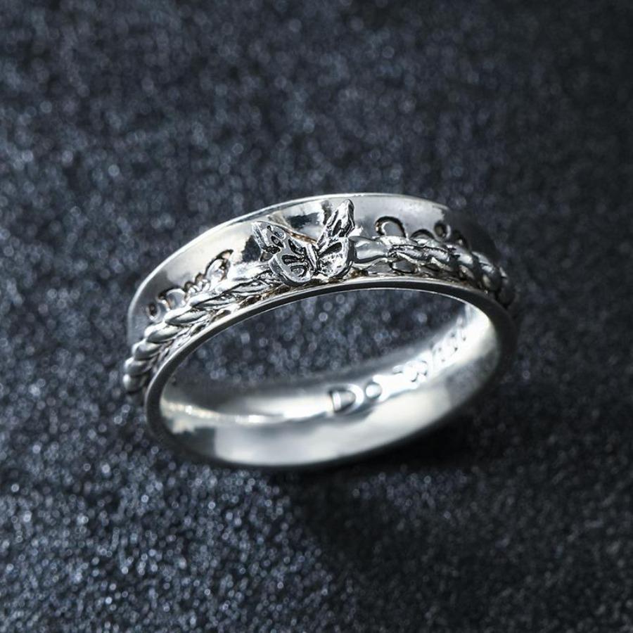 Butterfly Rotating Anti-Anxiety Ring, Shiny Inlaid Premium Jewelry, Daily Casual Style, Ideal Gift for Girls and Women