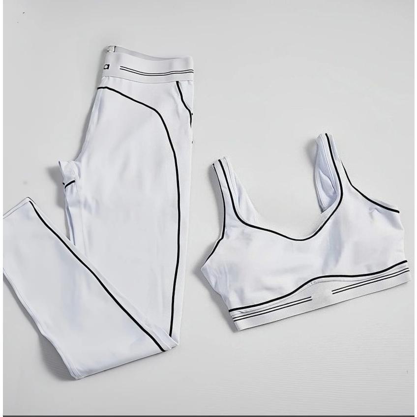 Fashionable sports suit Pilates Tight sports pants Running Yoga high-waisted stretch fitness pants set