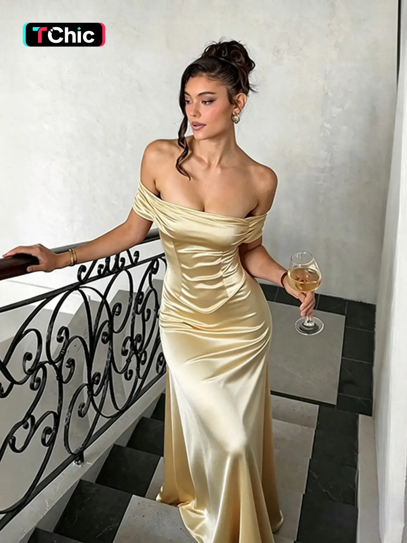 One-Shoulder Satin A-Line Belted Dress, Elegant Formal Evening Gown, Perfect for Special Occasions, Chic and Stylish Design