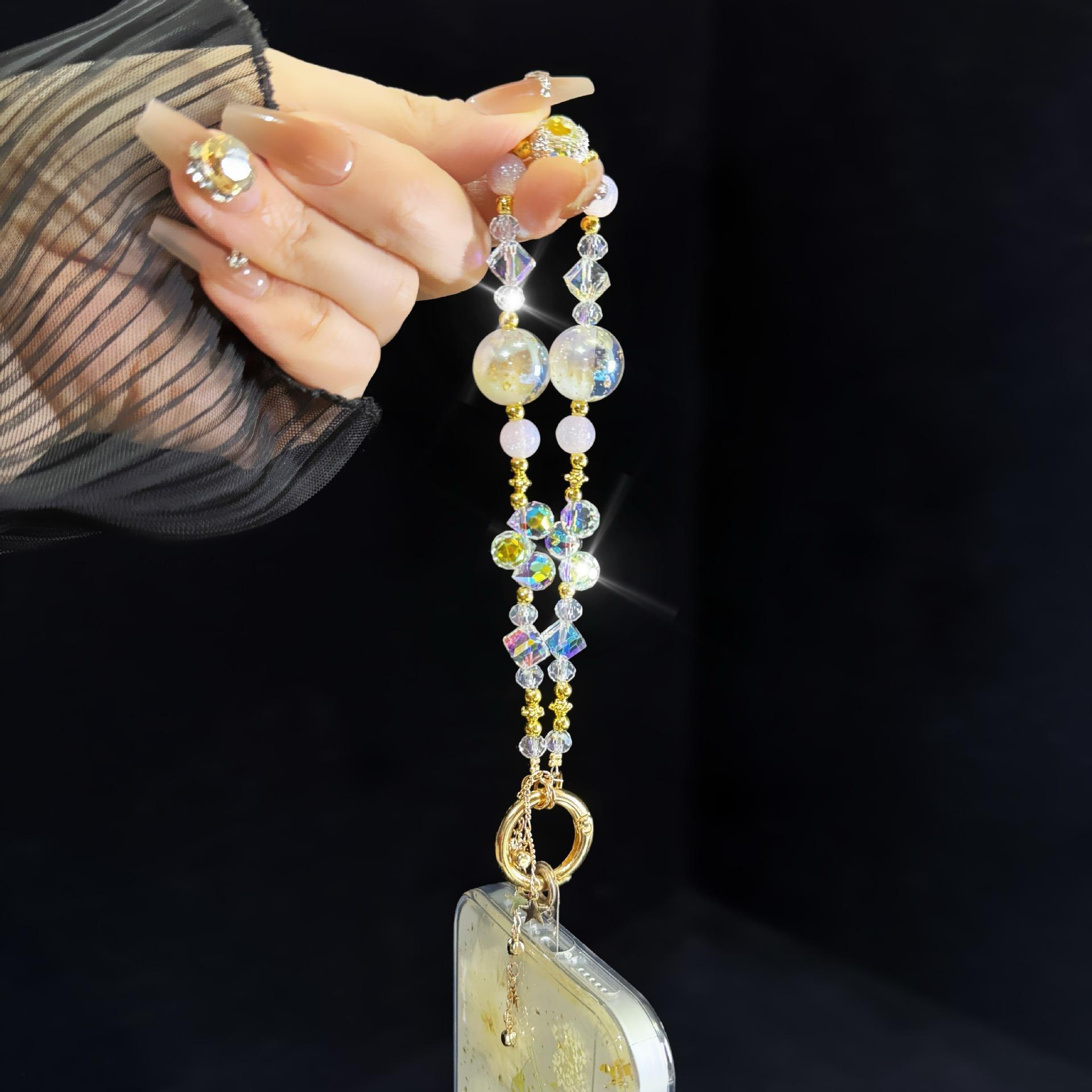 For Light Luxury Crystal Mobile Phone Chain Beaded Short Wrist Chain Fashion Butterfly Pendant Gold Leaf Hand-Made Lanyard For Light Luxury Crystal Mobile Phone Chain Beaded Short Wrist Chain Fashion Butterfly Pendant Gold Leaf Hand-Made Lanyard