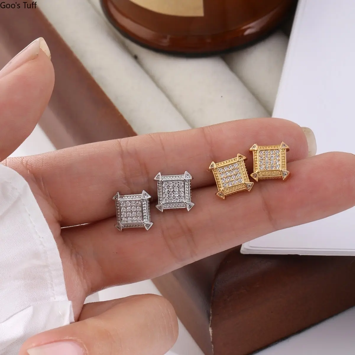 Vintage Full Zircon Stud Earrings, Hip Hop Style Unisex Costume Jewelry, Fashion Accessory for Men & Women’s Daily Street Outfits