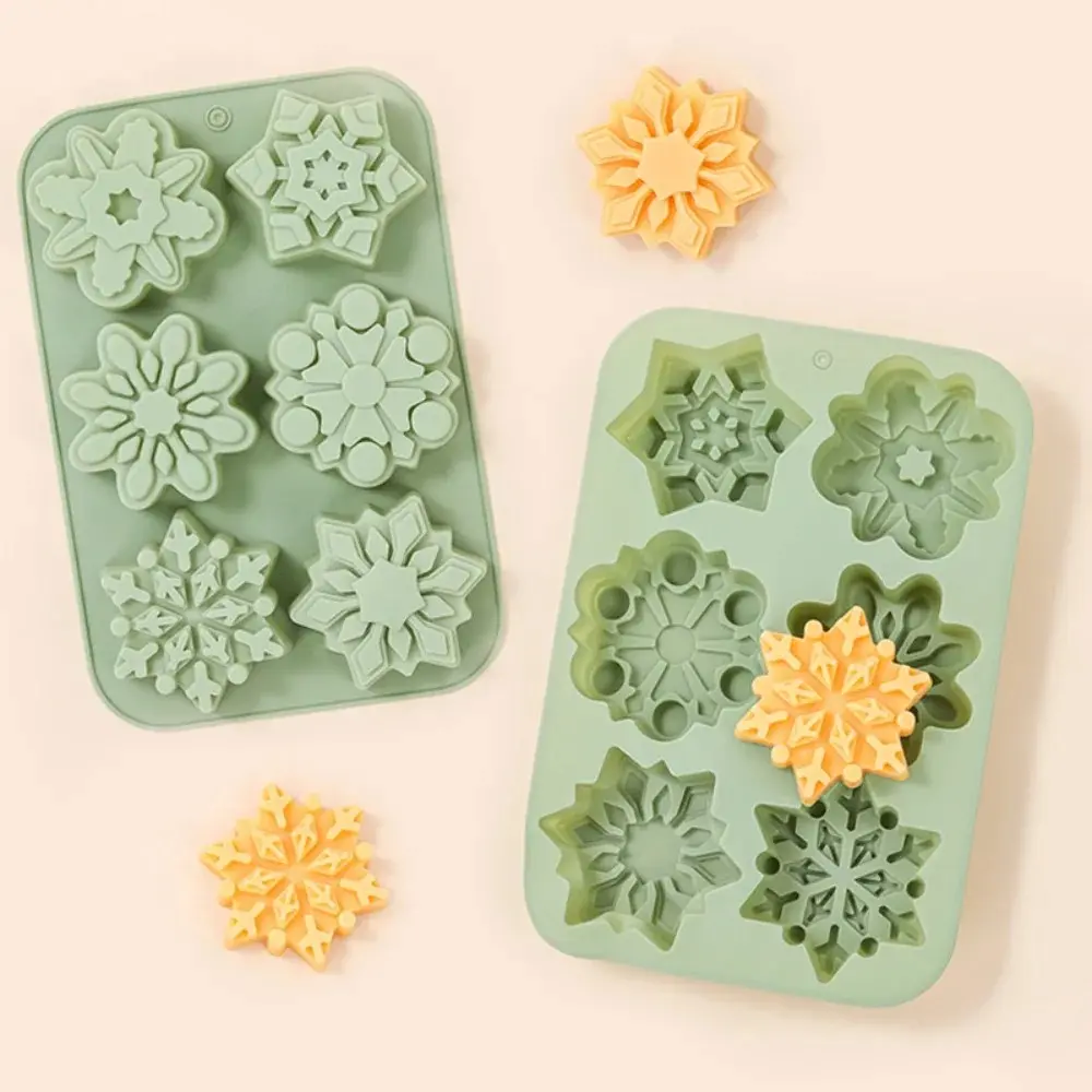 6-Cavity Snowflake Silicone Scented Candle Mold with Embossed Flower Petal Design—DIY Gypsum Resin Mold for Handmade Christmas Decor and Souvenirs