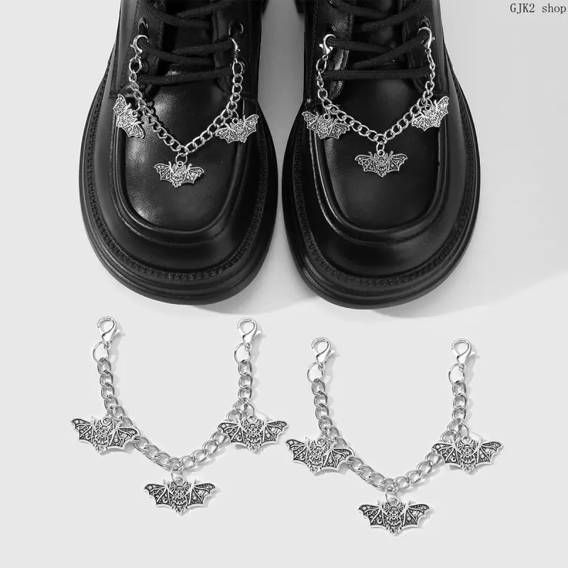 Gothic Carved Bat Charm Chain with Pendant - Silver Metal Detachable Backpack Strap Ornament, Punk Bag Decor with Claw Clasp for Alternative Wear, Carved Bats