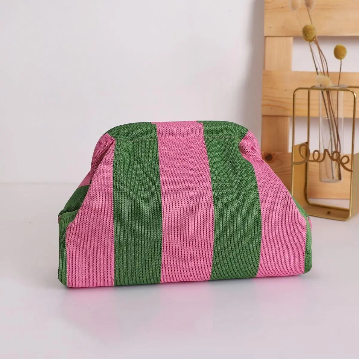 Checkered Plaid Makeup Bag - Lightweight Cosmetic Pouch for Travel & Daily Use - Aesthetic Organizer for Women Girls