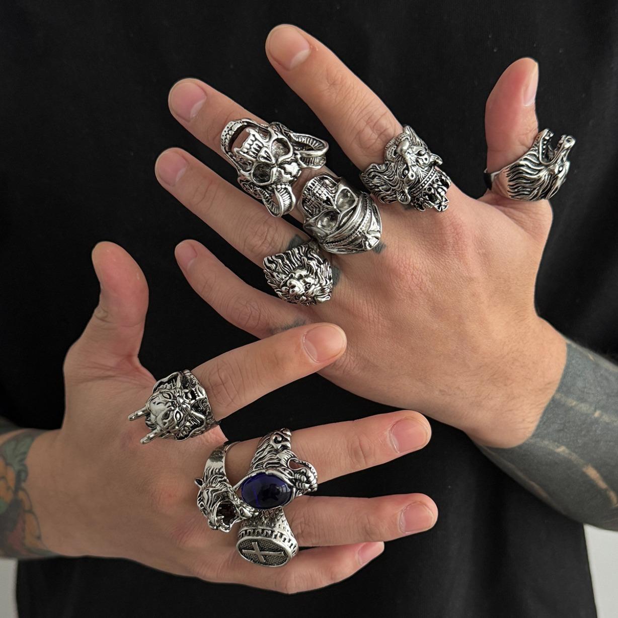 Multi Piece Ring Set Retro Gothic Silver Rings Adjustable Chunky Hollow Open Finger Rings Unisex Vintage Jewelry Set Gift for Women Men