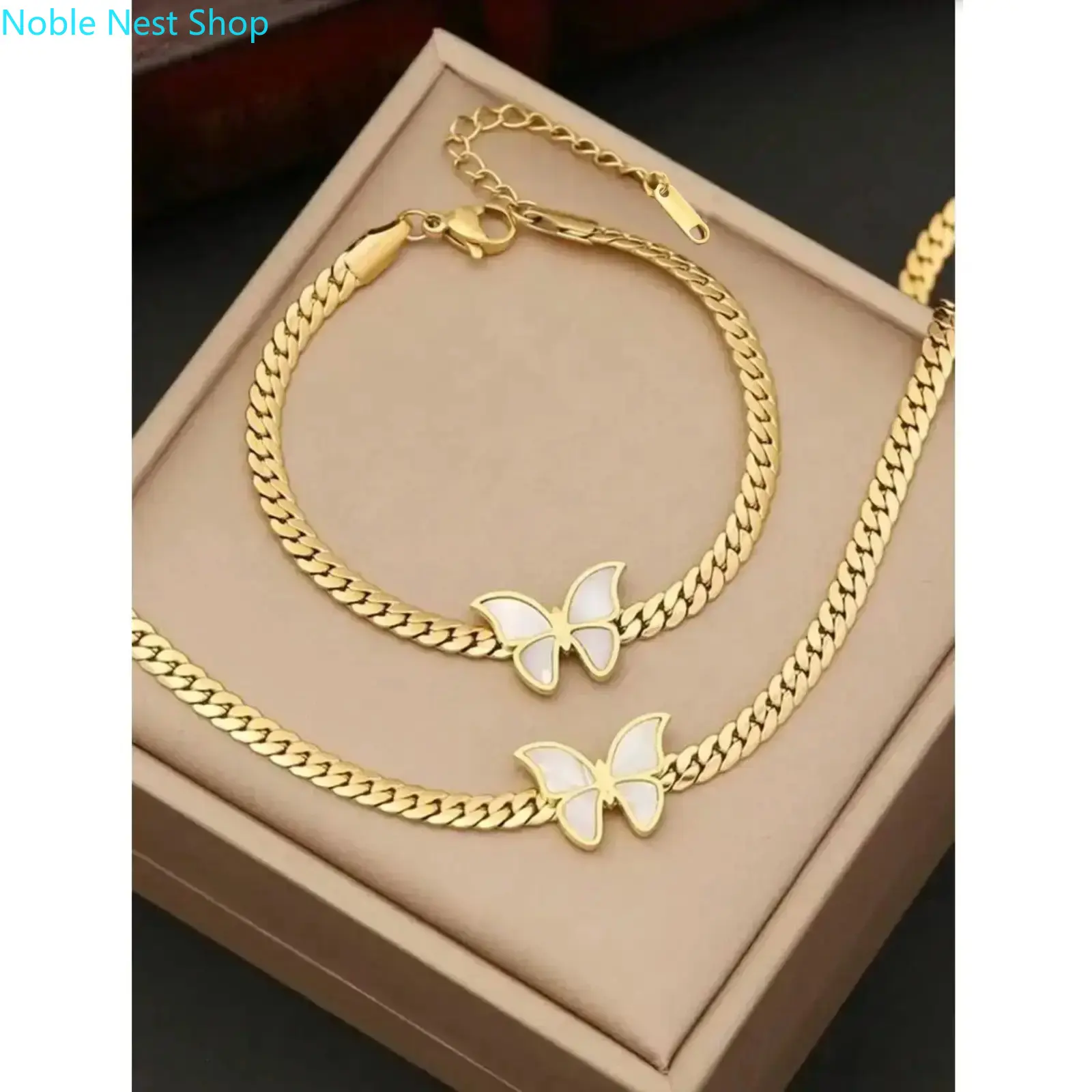 Women's Jewelry Set, 2-Piece Elegant Butterfly Pendant Necklace and Bracelet in Gold Stainless Steel, Non-Tarnish Gold Aesthetic Arm Candy Accessories, Bracelet Stacking, Butterfly Pendant Jewelry Sets, Wrist Stack, Durable Jewelry Sets