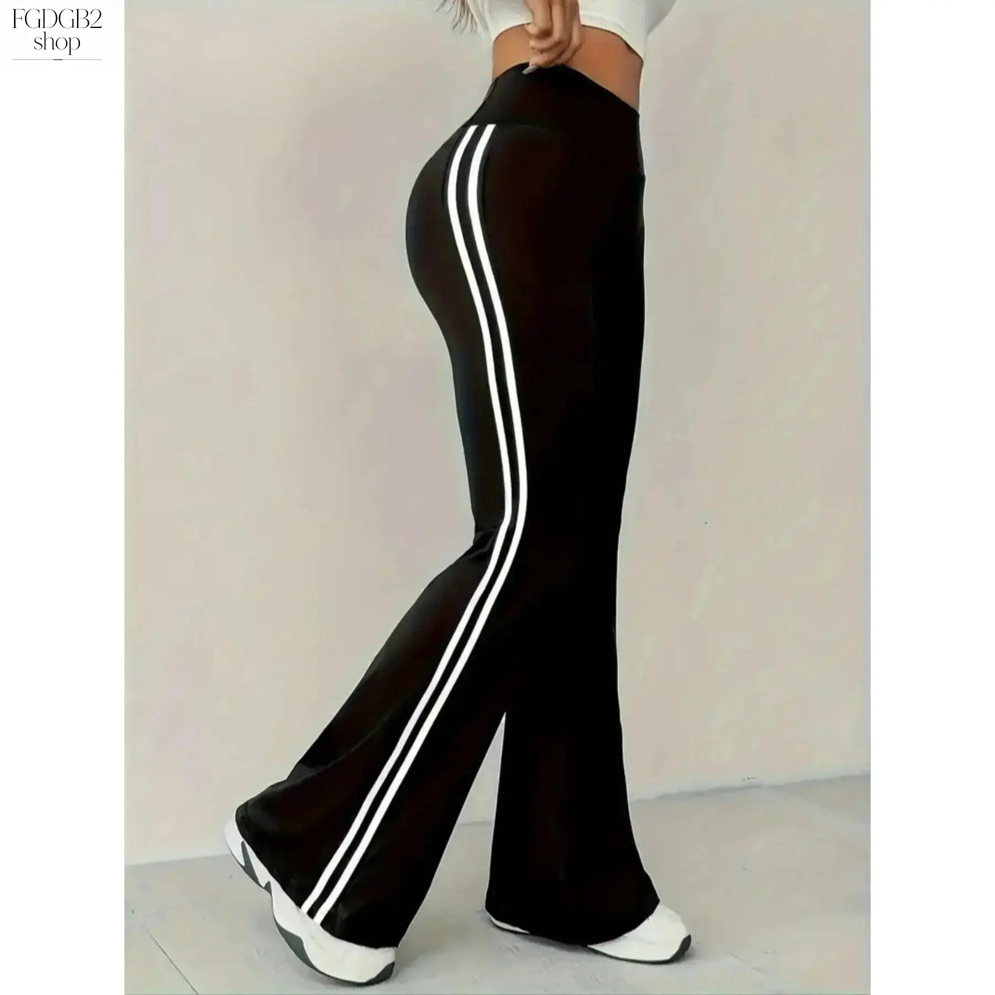 Women’s High Waist Colorblock Flare Pants, Fitted Bell Bottom Yoga Pants, Soft Stretchy Athleisure Leggings with Draped Flared Fit for Workout, Yoga, Gym, Travel, Streetwear & Daily Casual Outfits