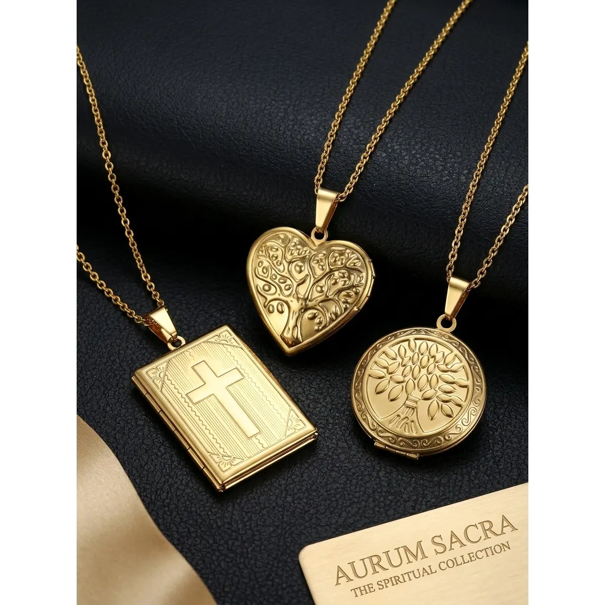 Pendant Necklace Set of 3, Retro Stainless Steel with Engraved Ornate Heart Photo Locket, Non-Fading Chain Jewelry for Women, Family & Friends Gift, Geometric Heart Shape Necklaces, Heart Charm Necklaces