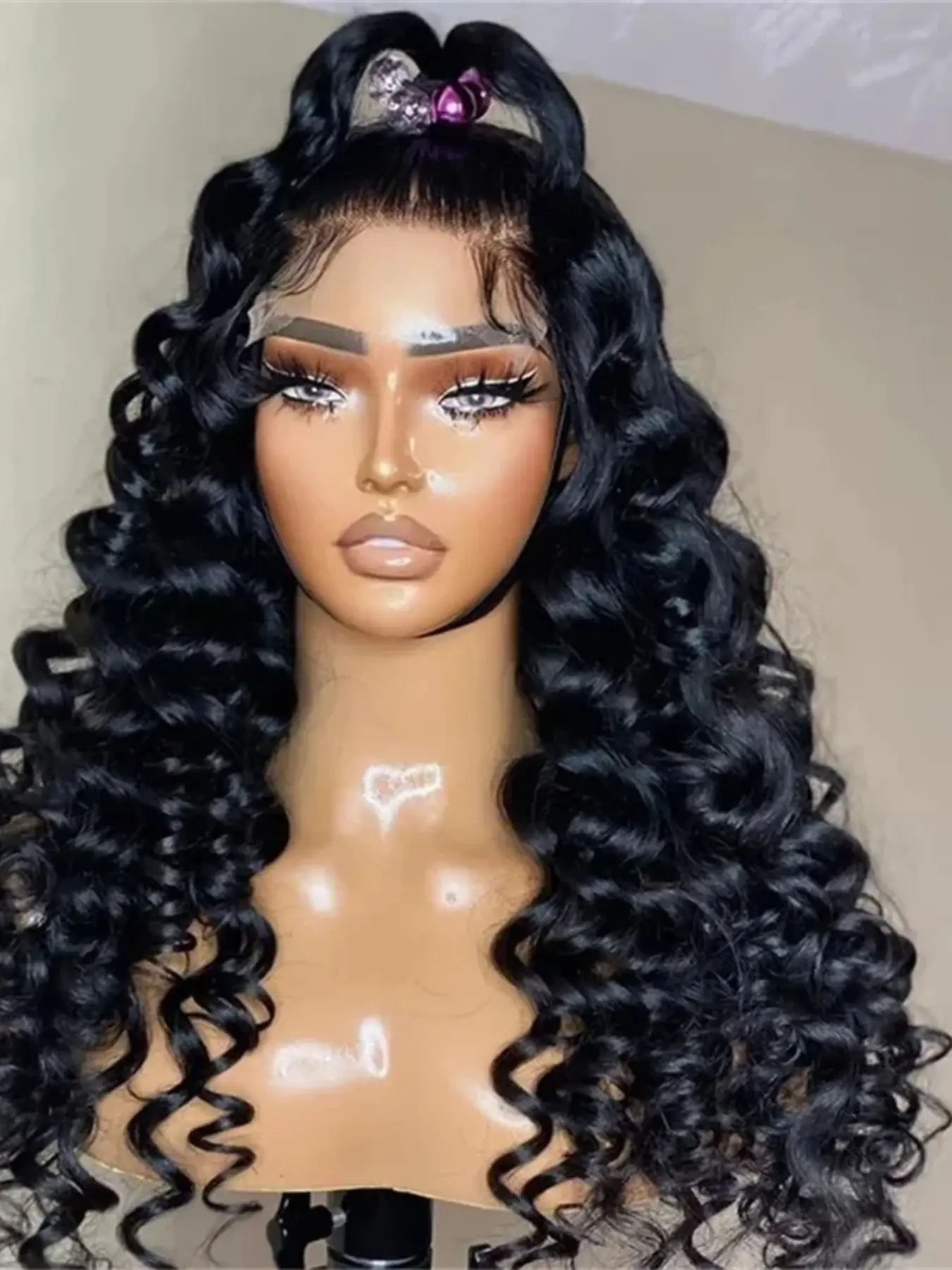 26-Inch Curly Wig for Women, 180% Density, Natural Hairline, Natural Looking Wigs, Daily Wear, Synthetic Material, 13*4*1 Lace Front
