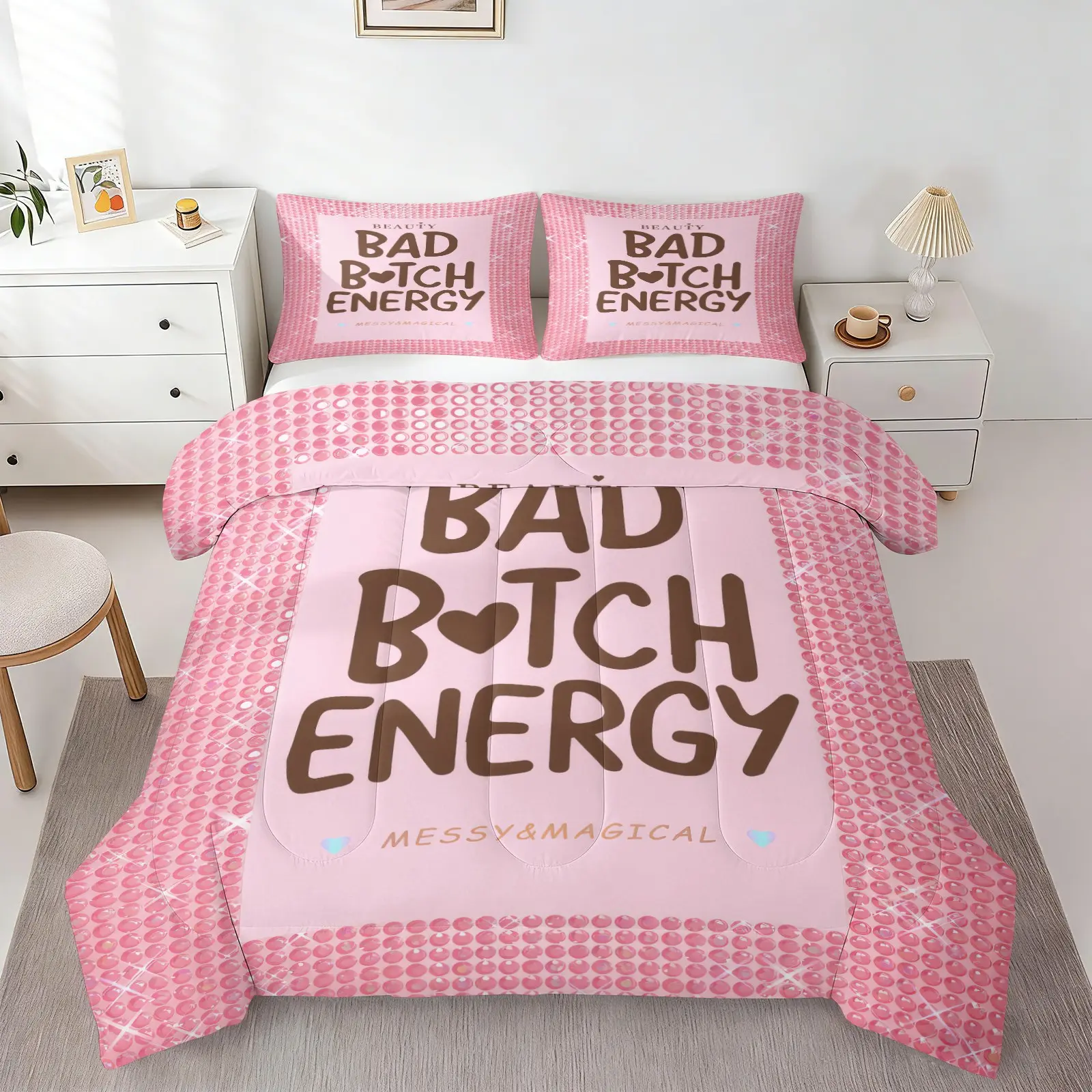 Bad Btch Energy Minimal Letter Comforter Set, 1 Comforter + 1/2 Pillowcases, Full Pink Faux Rhinestone Surround Border Bedding, Durable Material Soft Comfy Bedding Sets, Machine Washable, All Season Elegant Ladies Bedroom Decor