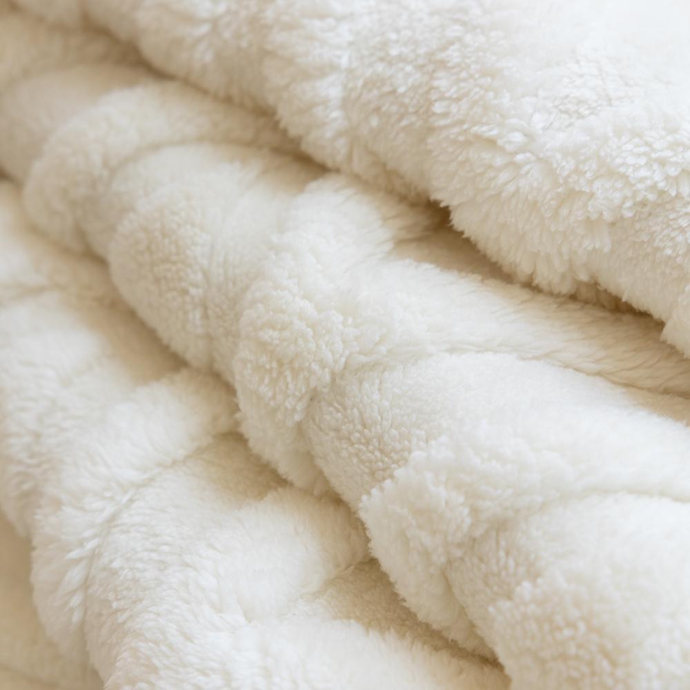 Solid Color Geometric Pattern Sofa Cover, 1 Count Non-slip Soft Sofa Mat, Sofa Protector for Home Living Room, Bedroom Accessories #GLOBAL PICKS