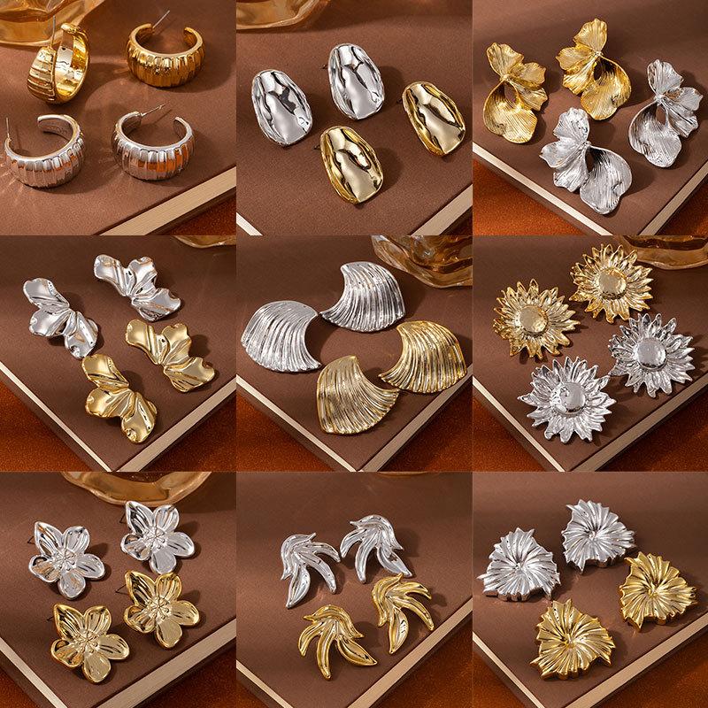 High-end Light Luxury Textured Leaf Earrings, Metallic Style, Personalized Stereo CCB Multi-layer exaggerated Multi-layer Flower Earrings