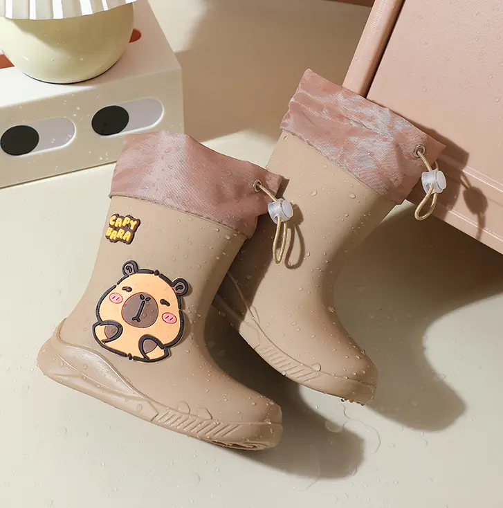 Capybara Rubber Boots For Kids Anti-Slip Youngsters's Mid-Calf Rain Boots With Elastic Band Boy and Girl Comfortable Rain Shoes
