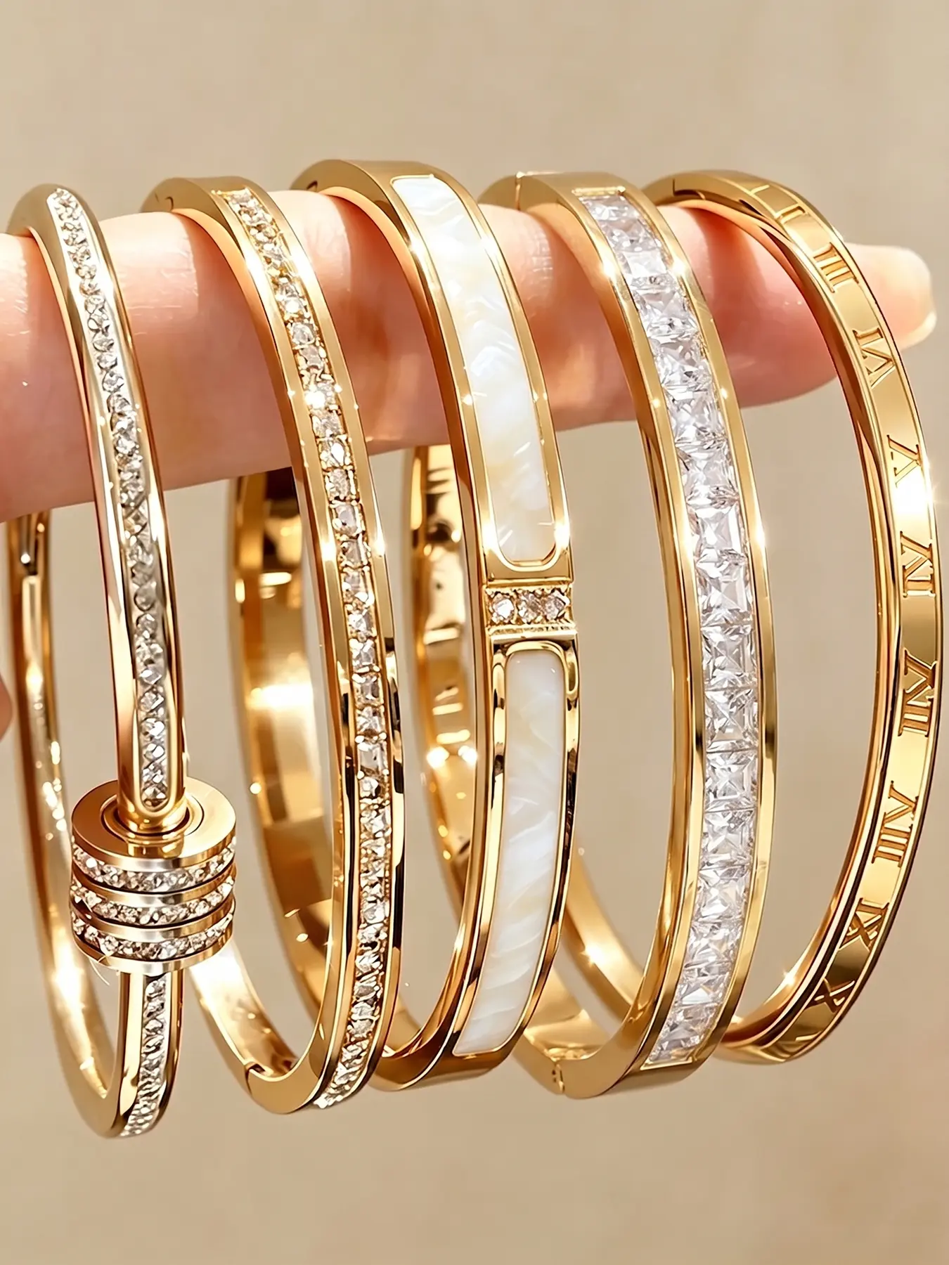 5pcs casual bracelet set, Stacked Bracelets, Layered bracelet set, a versatile combination of two styles, suitable for all skin colors and ages, smooth comfortable for long-term wear non-damaging, practical for daily use year-round