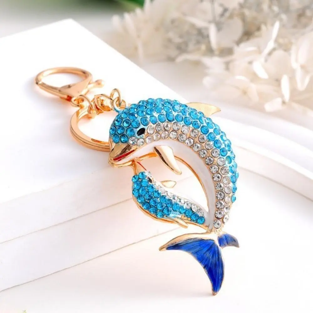Viral Creative Rhinestone Dolphin Metal Keychain, Rustproof Polished Shiny Marine Animal Bag Charm Key Ring, Decorative Ornament For Handbag Backpack Car Rearview Mirror Daily Beach Trip Coffee Shop Styling Accessory