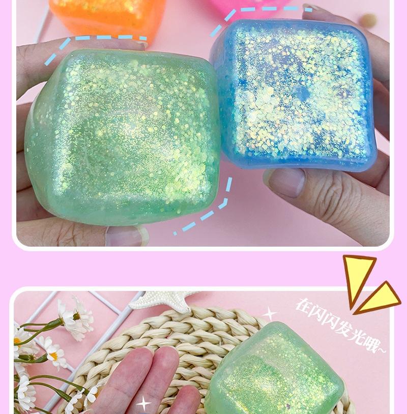 Water Cube Pinch Le Vent Artifact Simulation Ice Cube Decompression Pinch Water Feeling