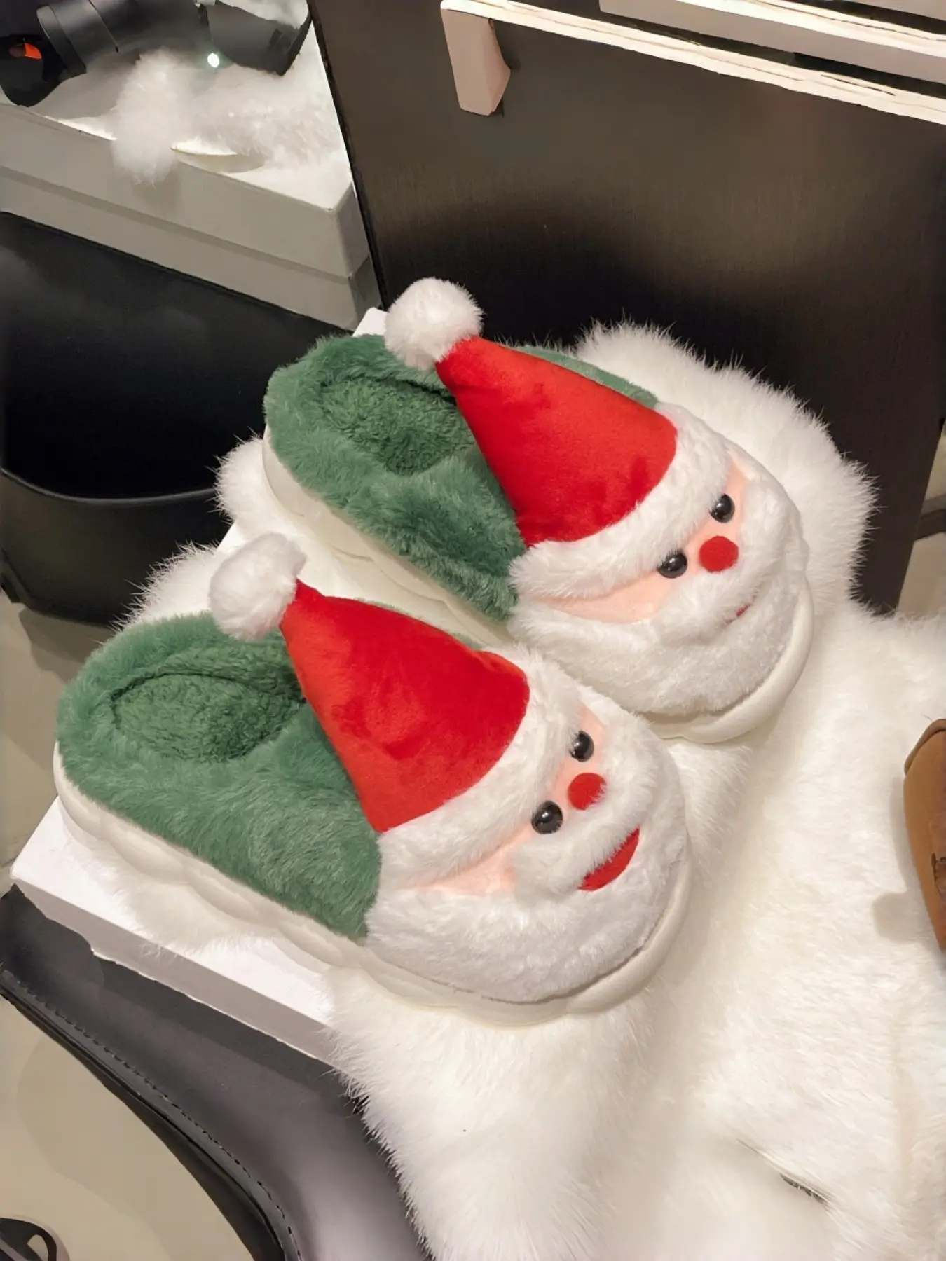 Women's Cute Santa Claus Plush Slippers, Fall Winter Thick Sole Non-Slip Home Shoes, Comfortable Couple Slippers, Christmas Gift