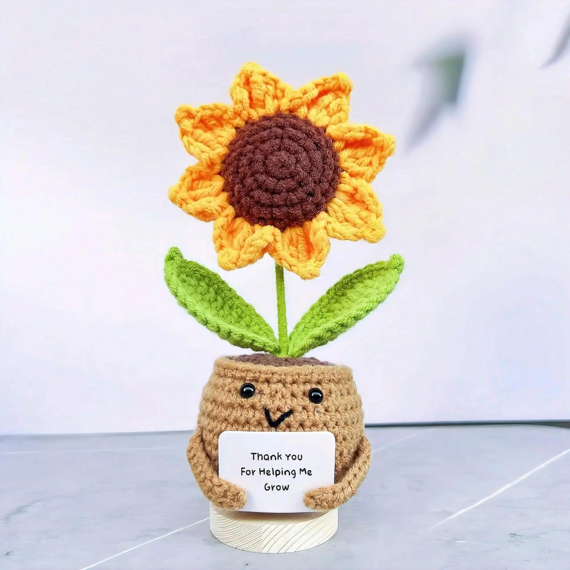 Handmade Positive Sunflower Doll, Crochet Figure with Card, Thank You for Helping Me Grow, Teacher Appreciation Gift from Student for Birthday & Graduation, Thank You Gift for Teacher,Father Mother Gift， Amigurumi Gift