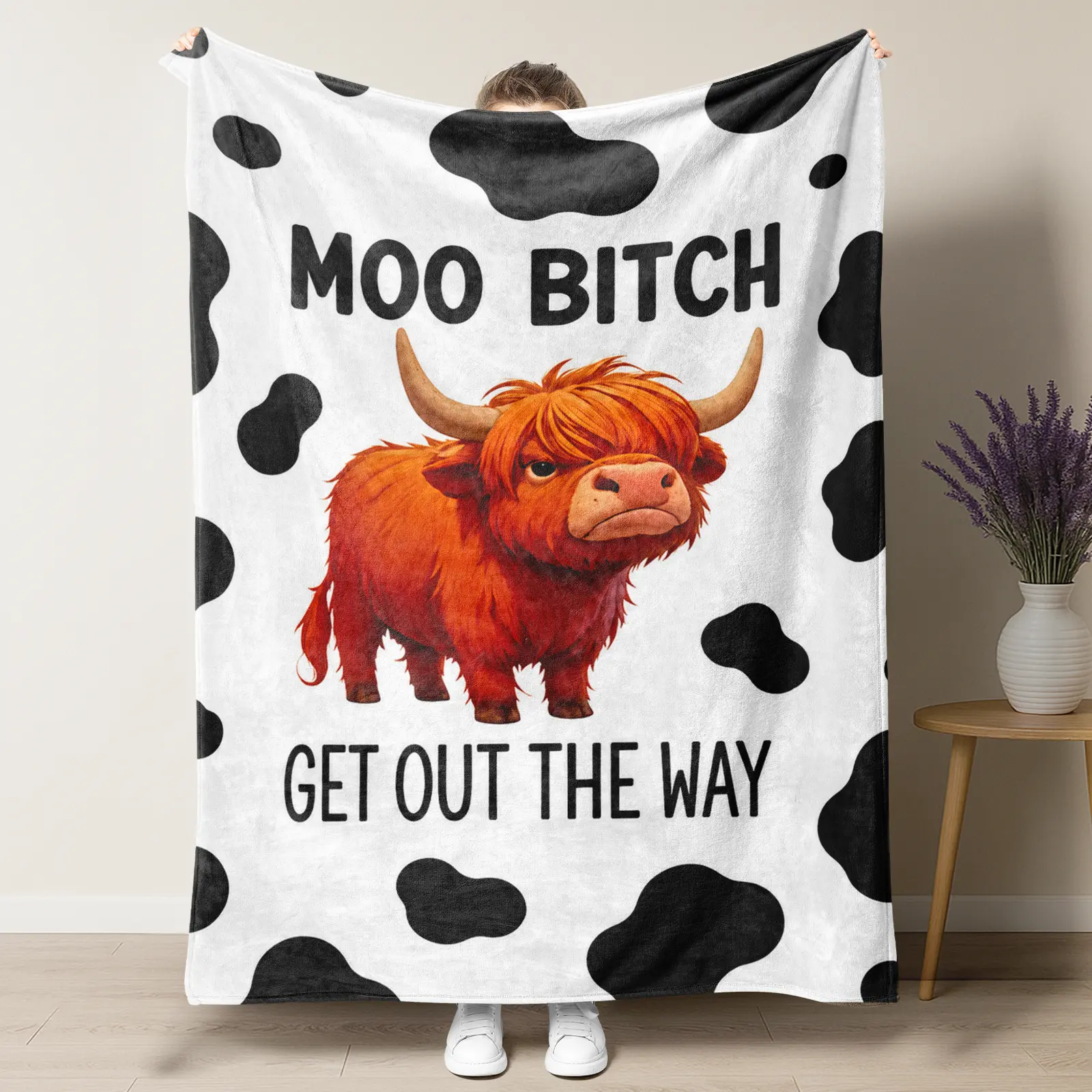 Sassy Grumpy Highland Cow Print Flannel Throw Blanket - "Moo Bitch Get Out The Way" Slogan, Soft Cozy Fleece, Cute Pattern, Warm Living Room Essential for Sofa Bed, Late Summer Home Refresh Blankets