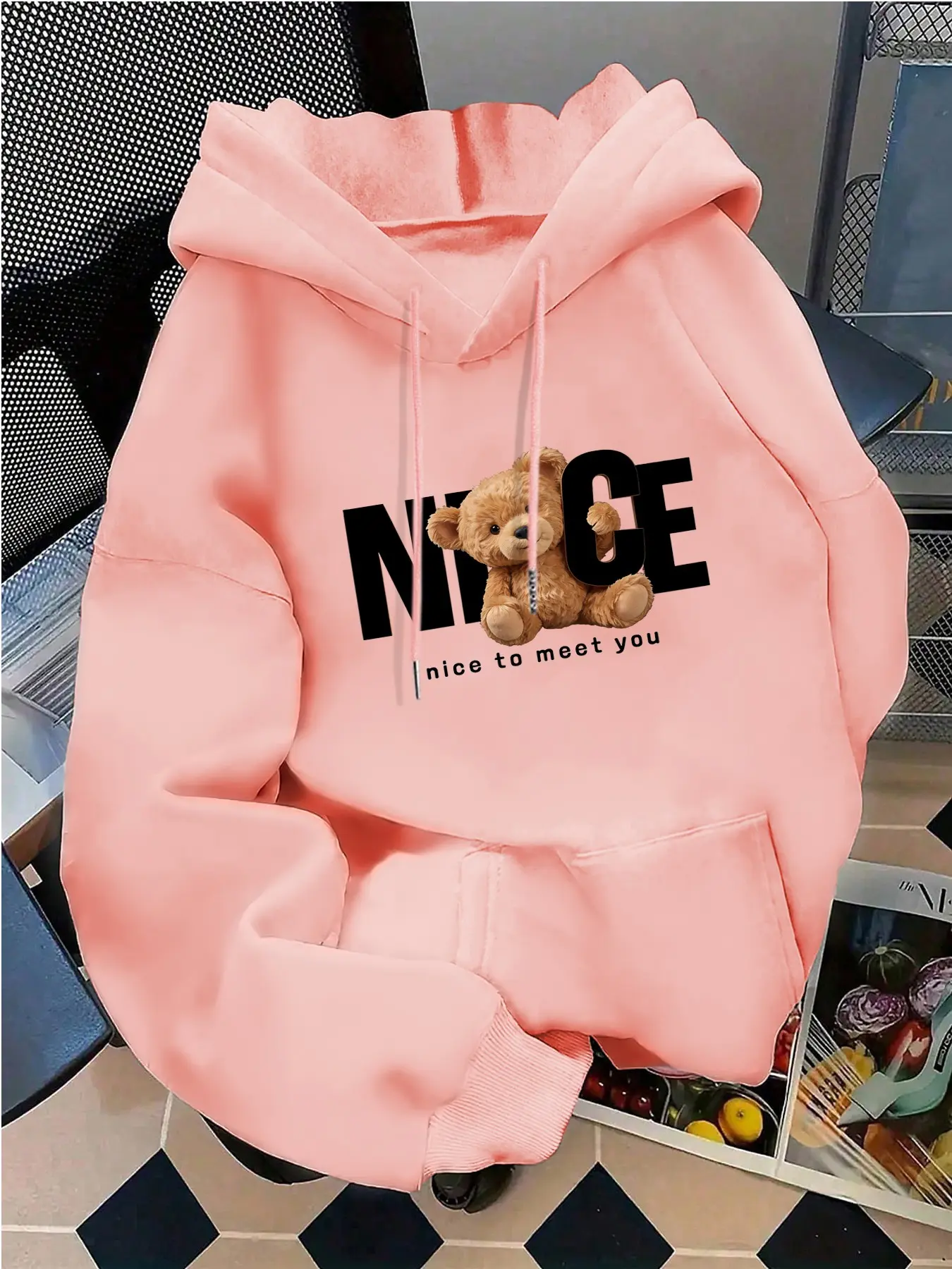 Women's Fashion Hooded Sweatshirt, Cute Bear Print, Nice to Meet You Lettering, Drawstring Kangaroo Pocket, Fall Winter Casual Sports Top