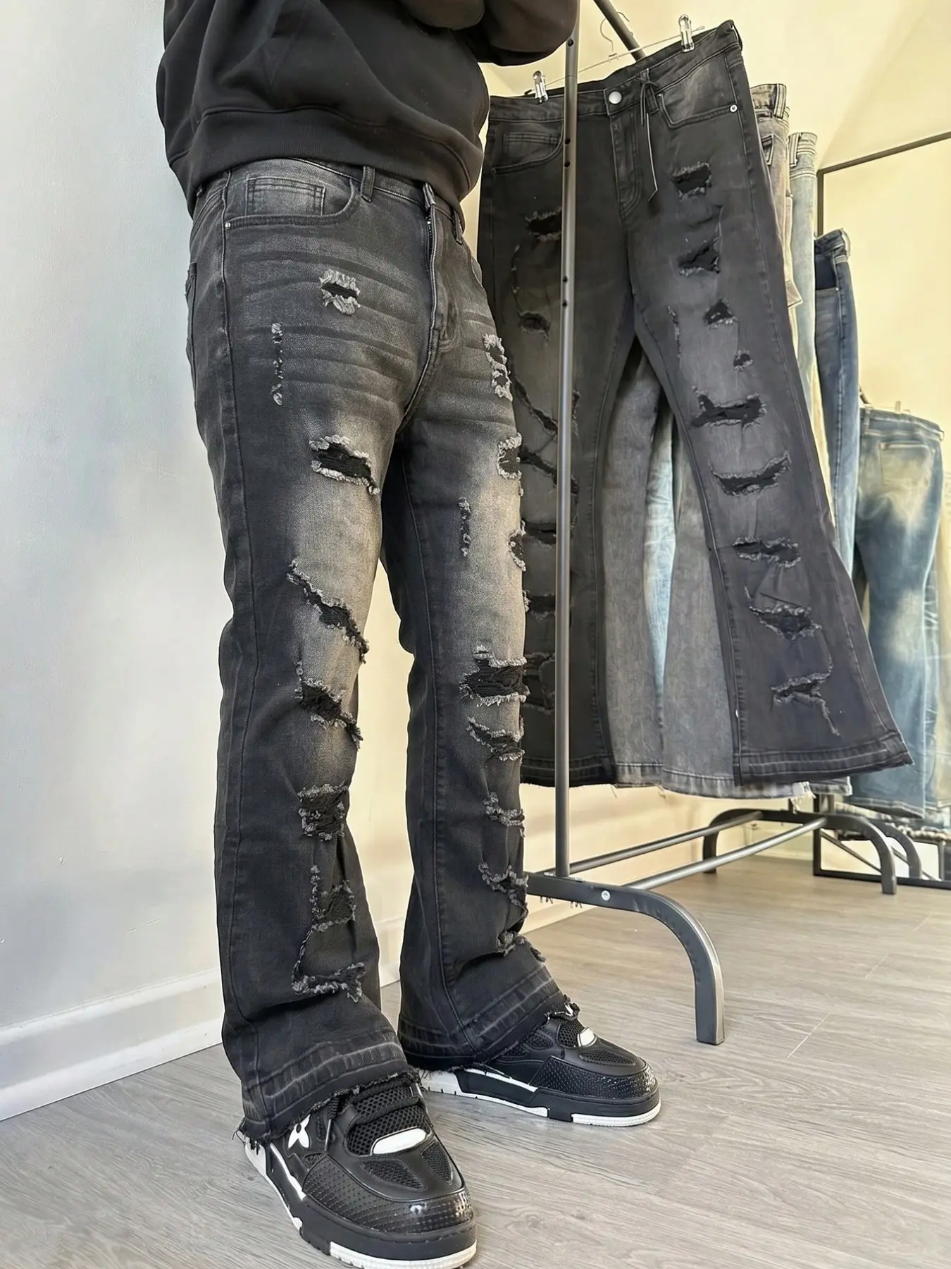 Men's Street Style Vintage Washed Distressed Jeans, Slim-Fit Micro Bell Bottoms, All-Season Casual Wear, Trendy Denim Jeans Streetwear