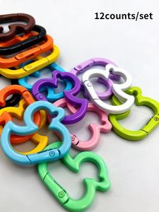 cute random color mini carabiner keychain, 2025 new style multifunctional green pink keychain with spring hook, fashion accessories for women & men