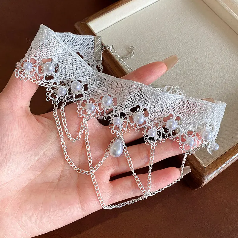White Lace Choker - Pearl-Tassel Lolita Collar Vintage Openwork Chain Costume Jewelry Necklace for Formal Dances, Weddings