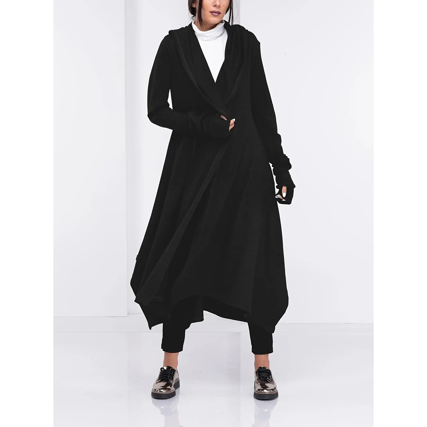 Targeted Development Fashion Black Long Witch Hooded Solid Color Cardigan, for Halloween